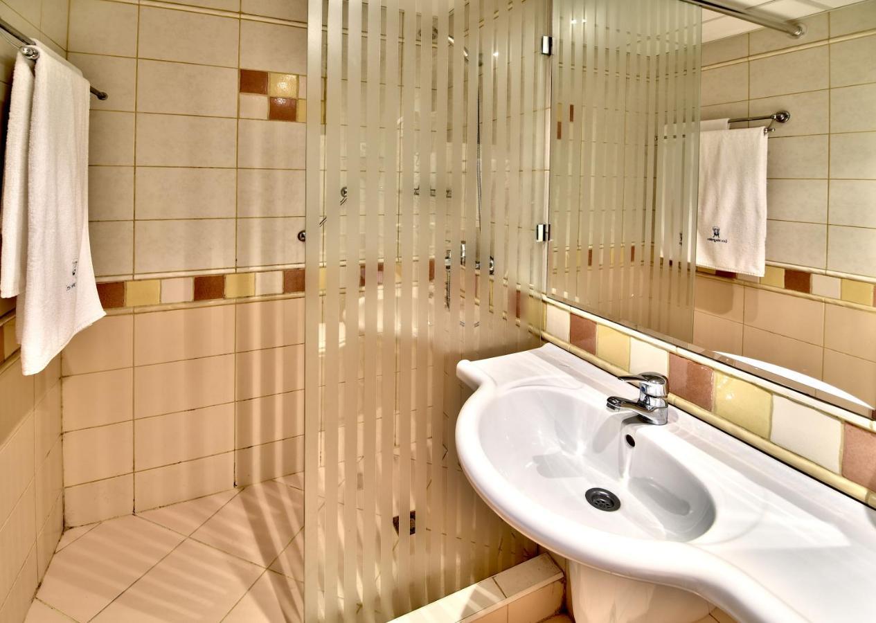 פרימורסקו Les Magnolias Hotel מראה חיצוני תמונה