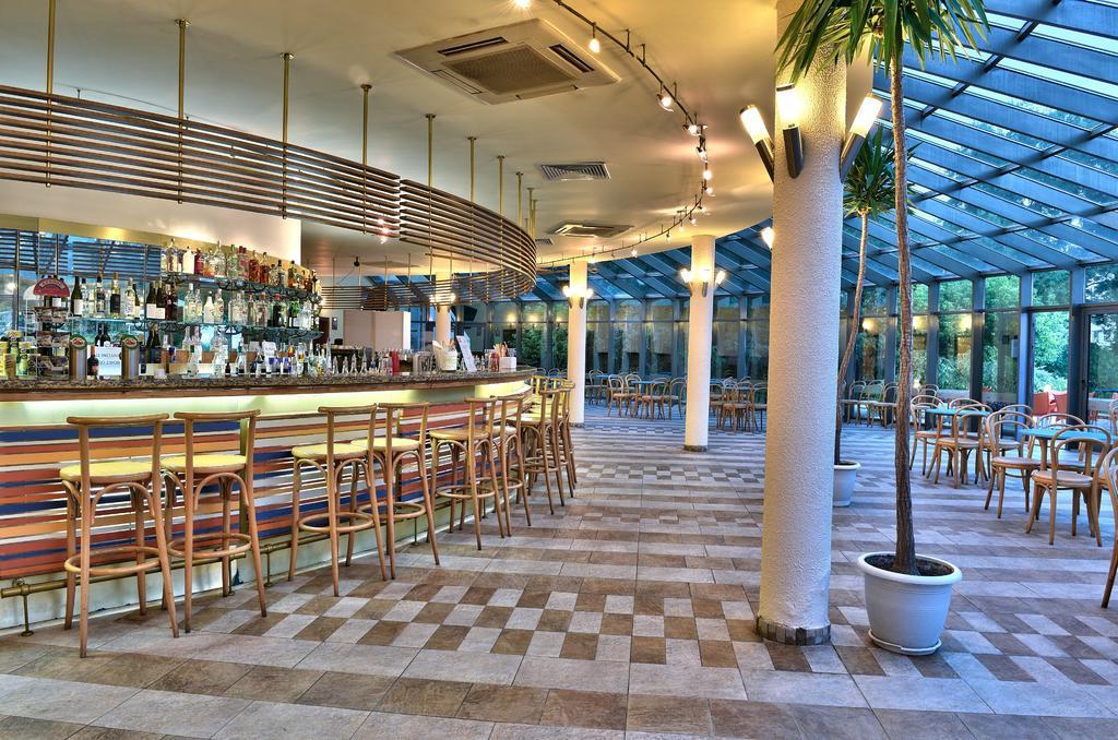 פרימורסקו Les Magnolias Hotel מראה חיצוני תמונה