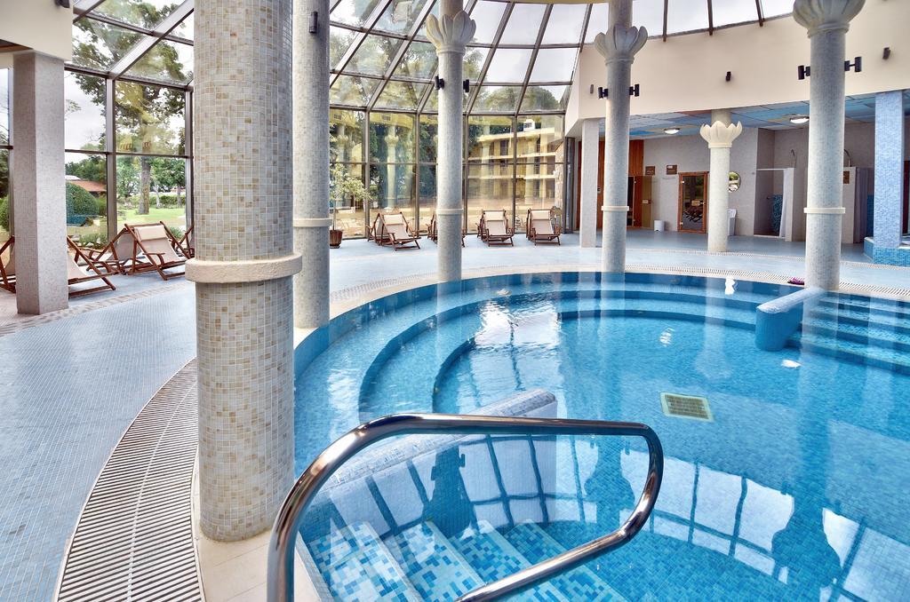 פרימורסקו Les Magnolias Hotel מראה חיצוני תמונה