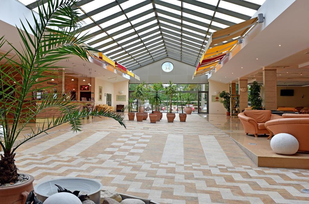 פרימורסקו Les Magnolias Hotel מראה חיצוני תמונה
